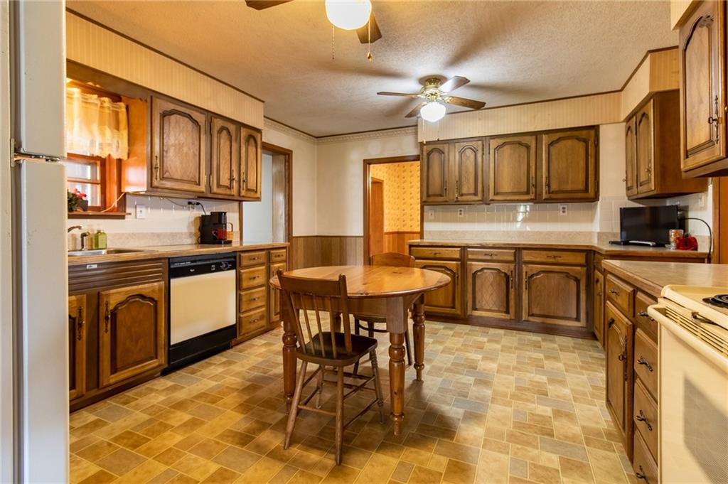 12927 238th Street Property Photo 26