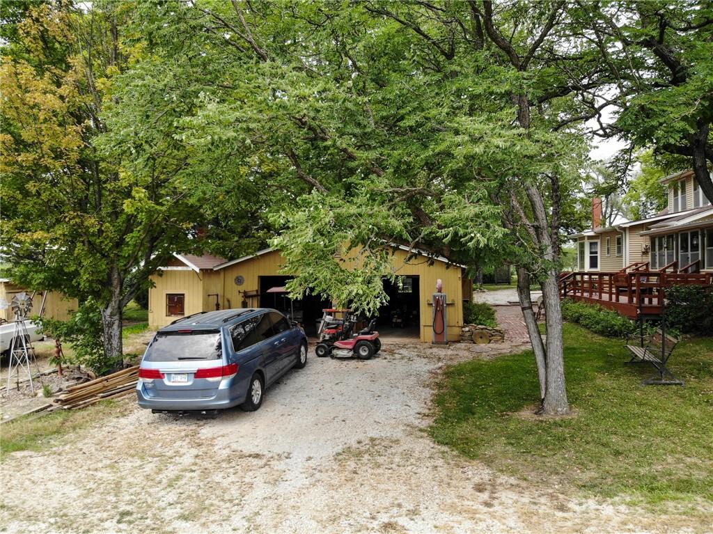 12927 238th Street Property Photo 44