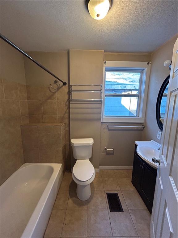 3012 E 27th Street Property Photo 10