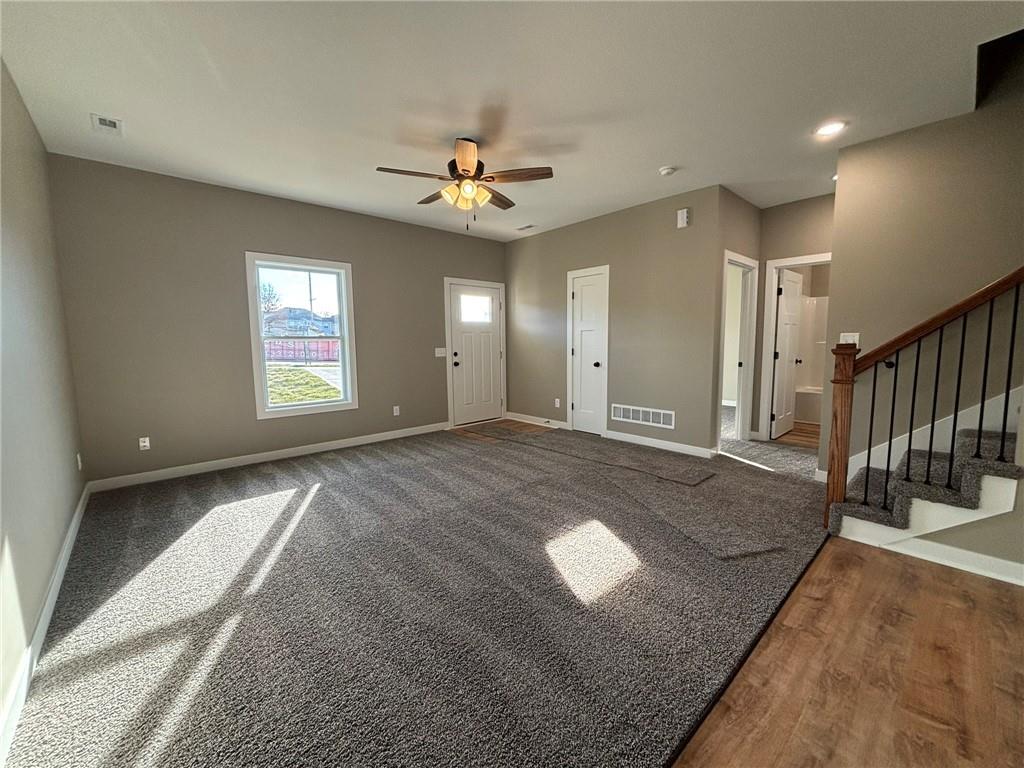 4807 S Creek Woods Drive Property Photo 3