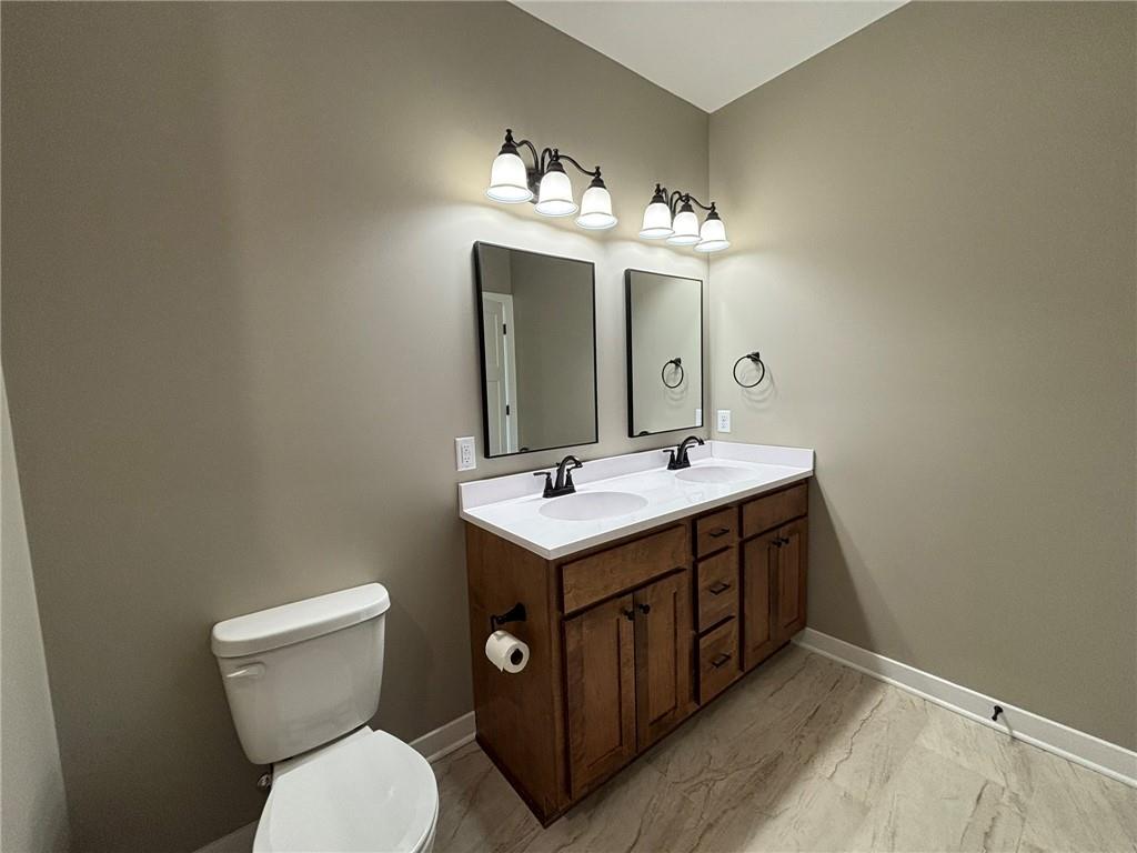 4807 S Creek Woods Drive Property Photo 21