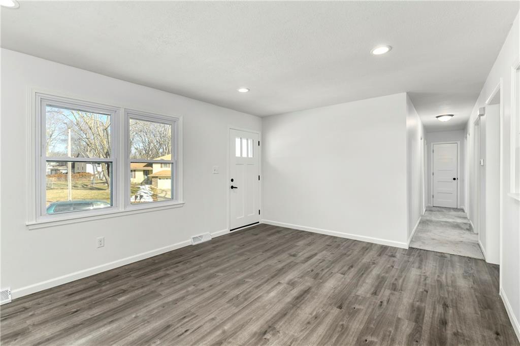 112 Sw Gladstone Drive Property Photo 16