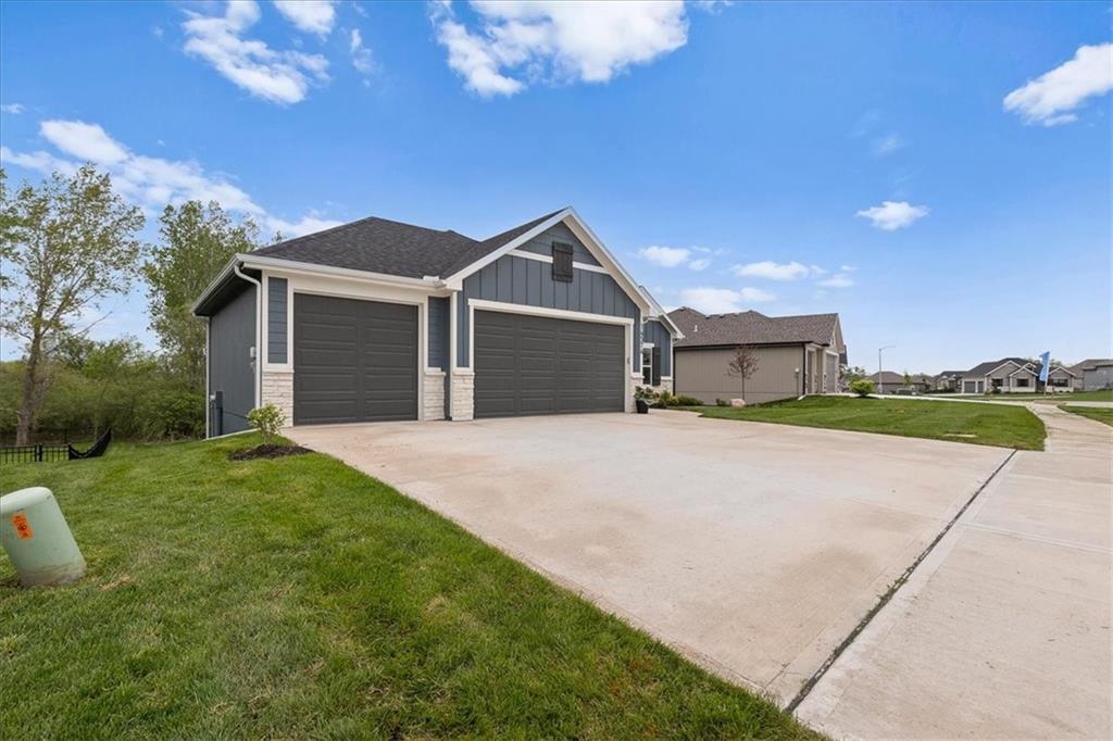 14574 Aurora Lane Property Photo 2
