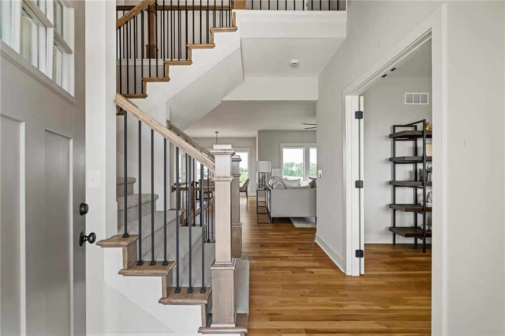 25010 W 142nd Street Property Photo 4