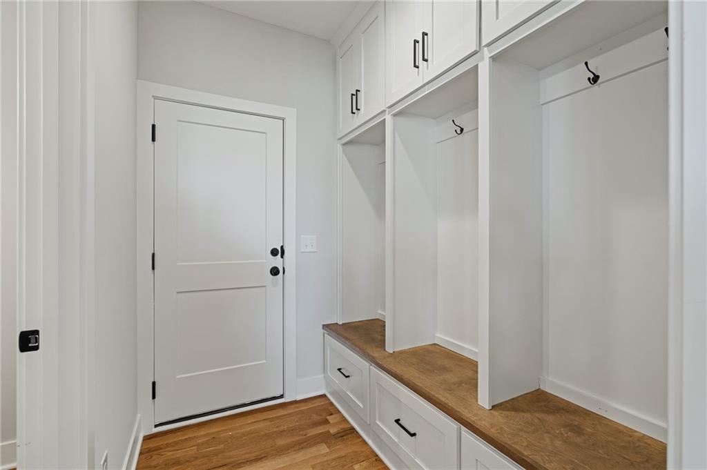 25010 W 142nd Street Property Photo 23