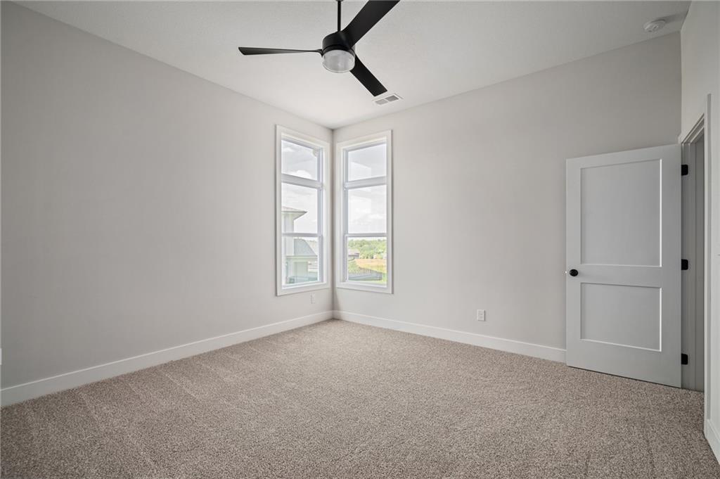 25010 W 142nd Street Property Photo 28