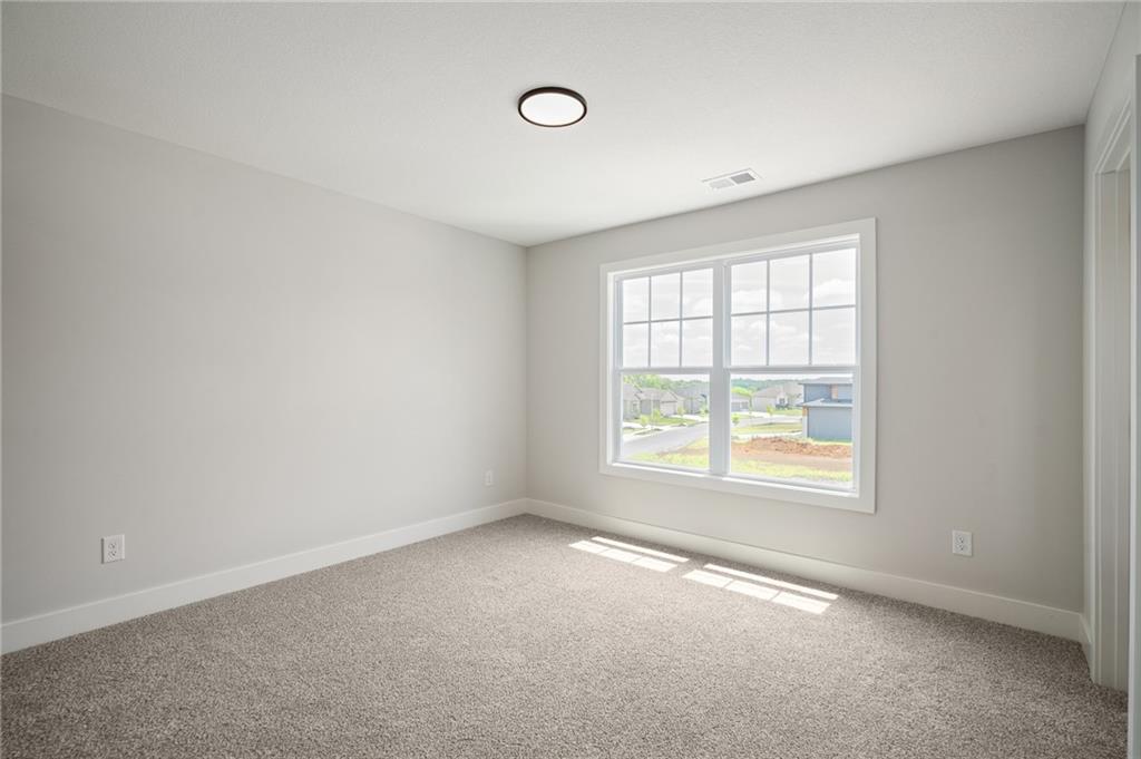 25010 W 142nd Street Property Photo 38