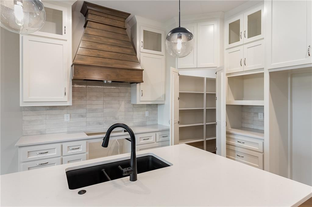 18452 Pawnee Lane Property Photo 19