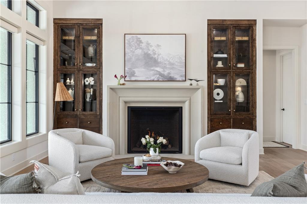 21396 W 93rd Court Property Photo 11