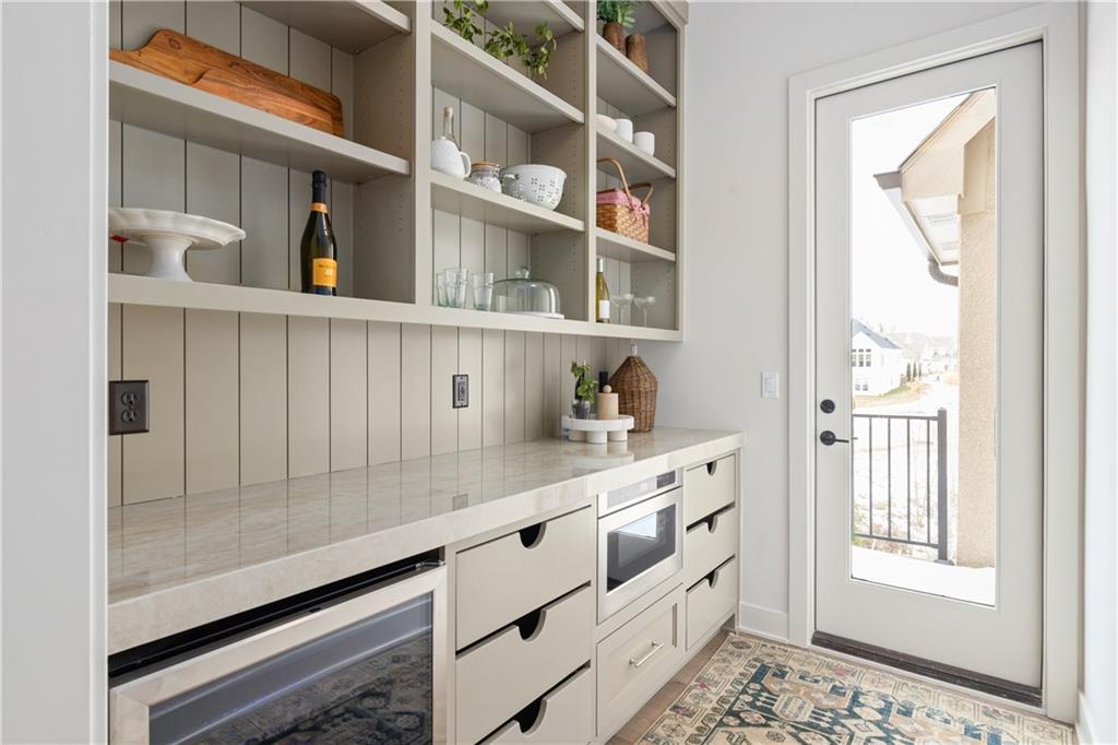 21396 W 93rd Court Property Photo 21