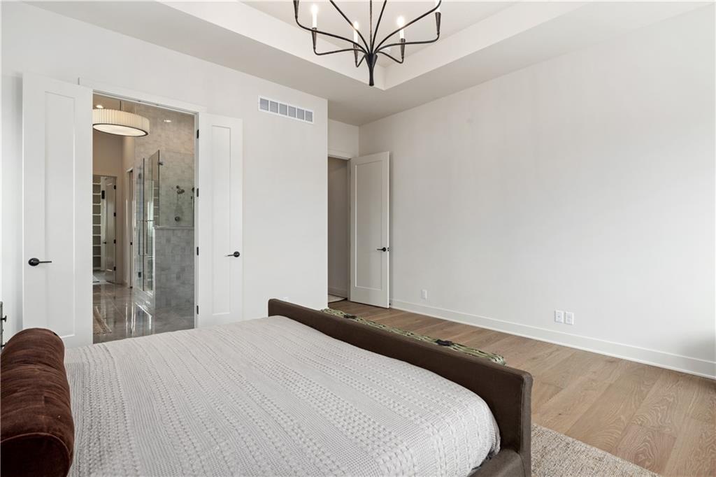 21396 W 93rd Court Property Photo 27