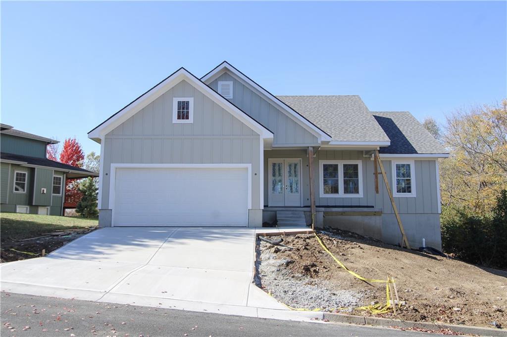 220 Rock Bridge Parkway Property Photo 1
