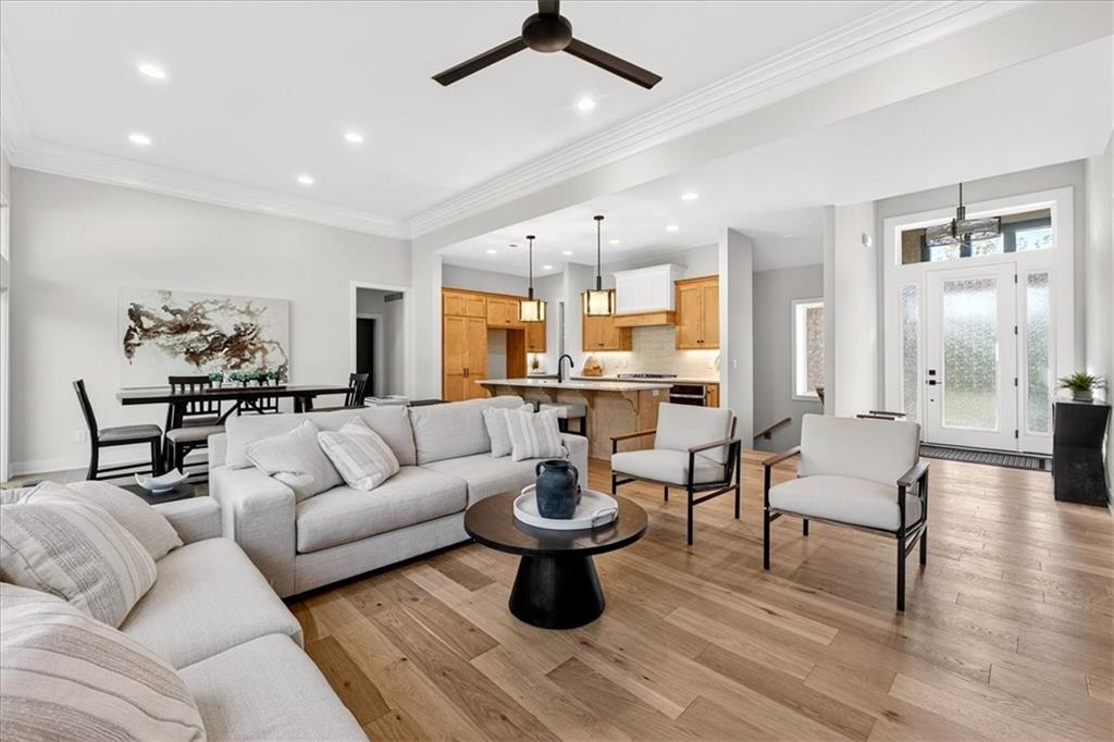 4912 Nw 70th Terrace Property Photo 4