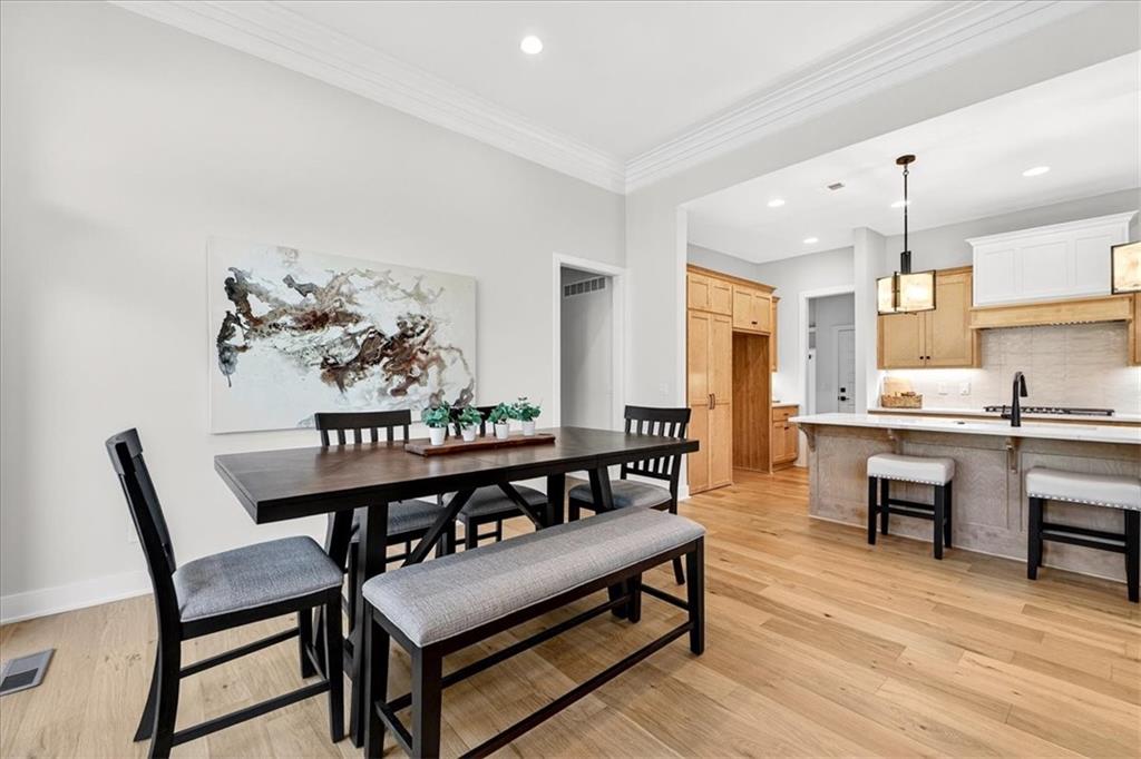 4912 Nw 70th Terrace Property Photo 8