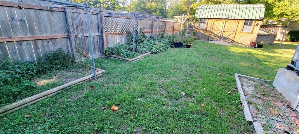 1516 E Lincoln Street Property Photo 31