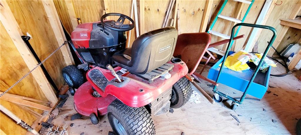 1516 E Lincoln Street Property Photo 33