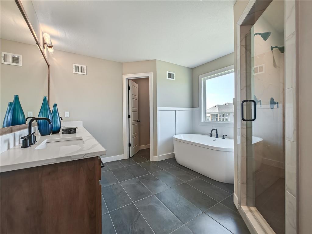 9300 Zarda Drive Property Photo 10