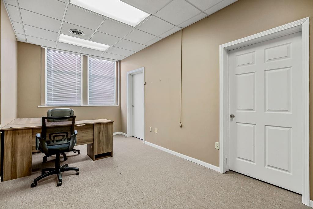 5 S Peoria Street Property Photo 25