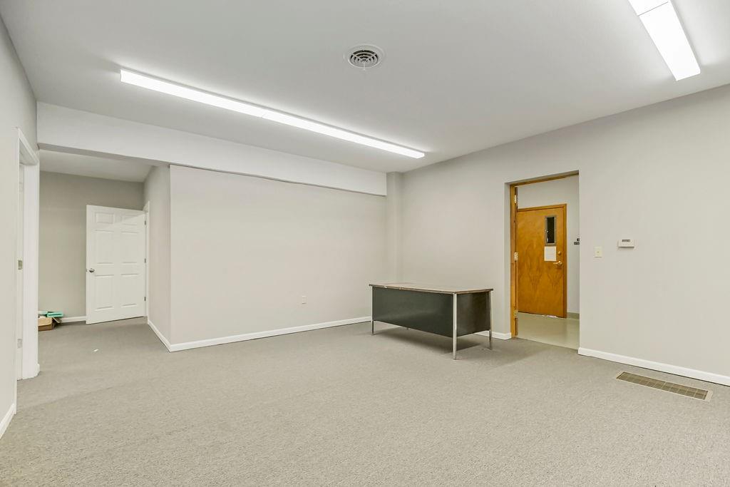 5 S Peoria Street Property Photo 37