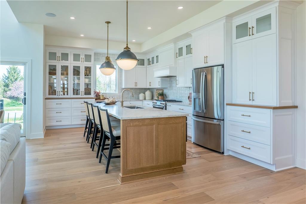 2860 W 133rd Terrace Property Photo 3