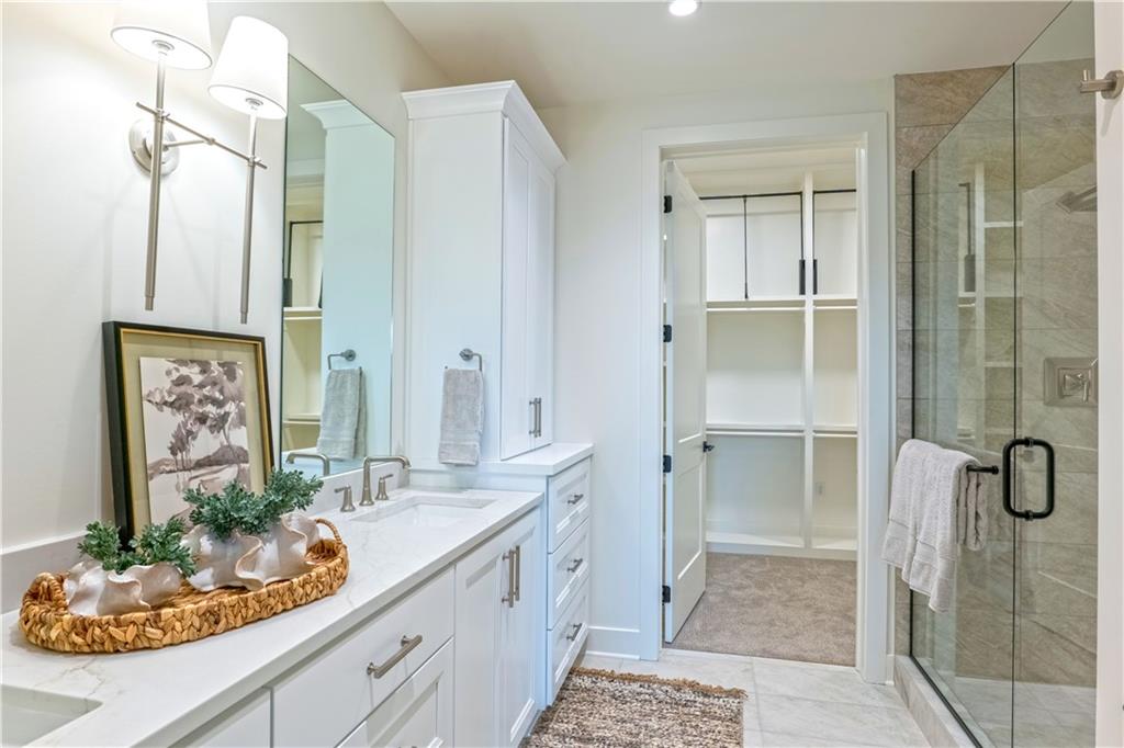 2860 W 133rd Terrace Property Photo 9