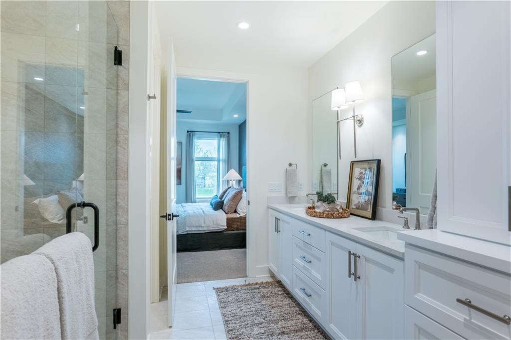 2860 W 133rd Terrace Property Photo 10