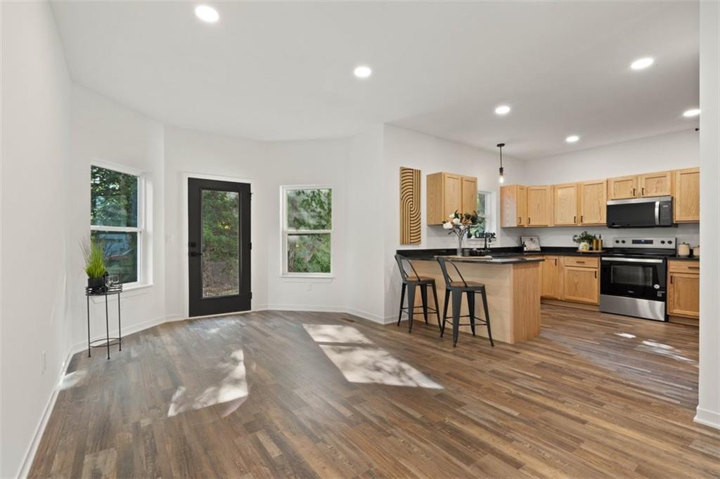 418 N Taylor Street Property Photo 17