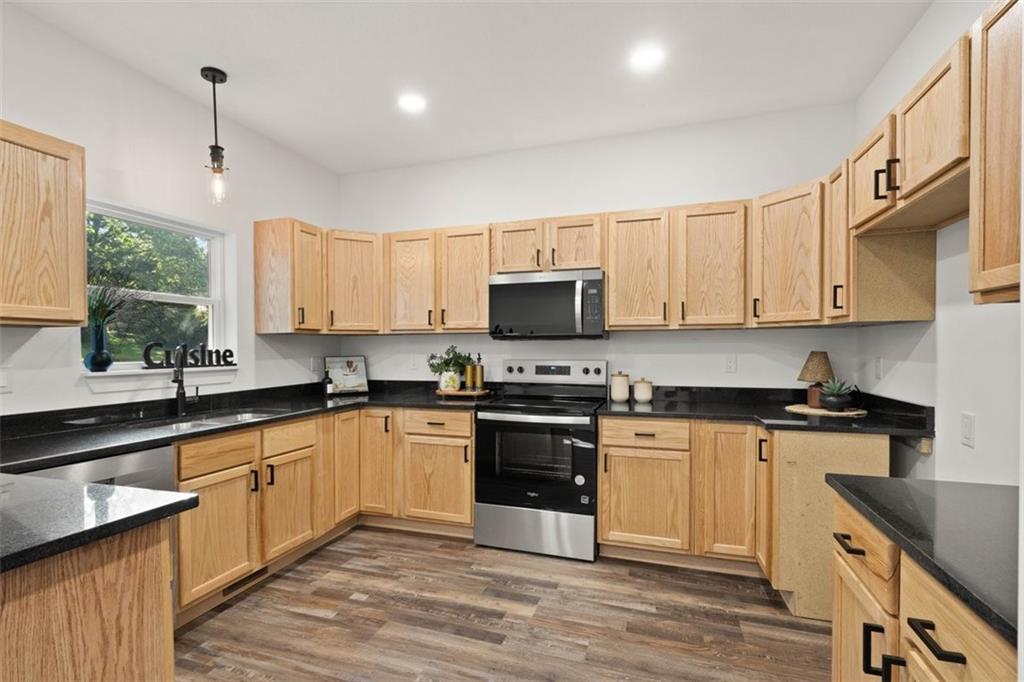 418 N Taylor Street Property Photo 20