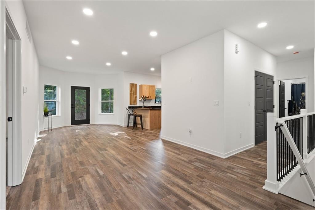 418 N Taylor Street Property Photo 24