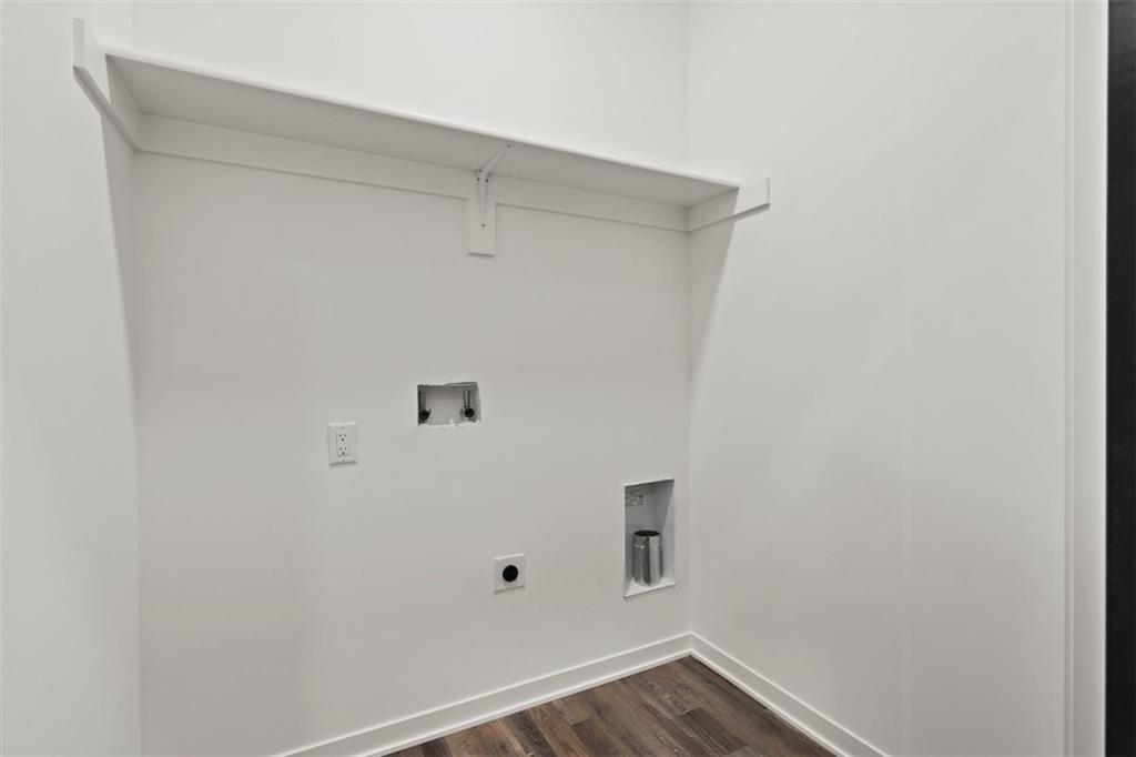 418 N Taylor Street Property Photo 26