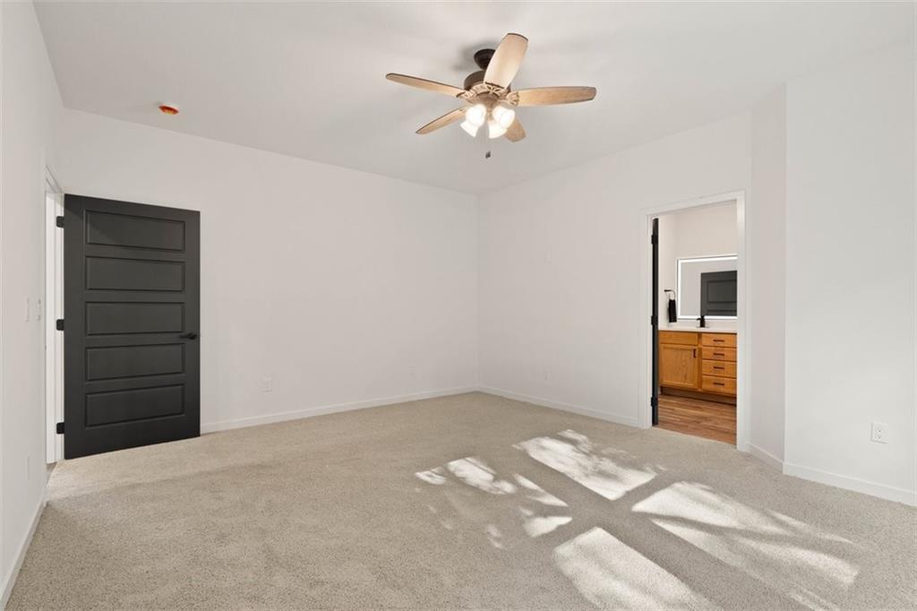 418 N Taylor Street Property Photo 29