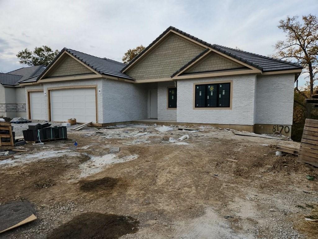 8170 Westlake Drive Property Photo