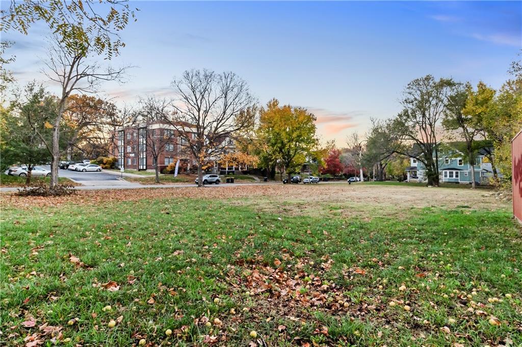 2833 Harrison Street Property Photo
