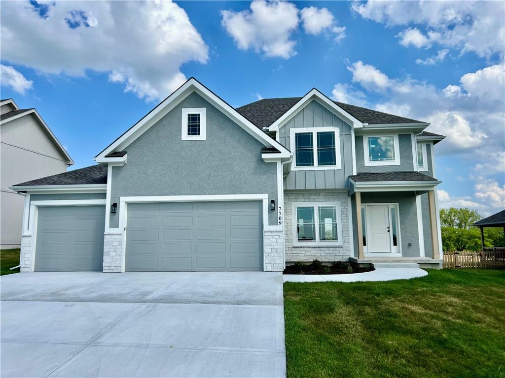 7709 Ne 106th Place Property Photo 1