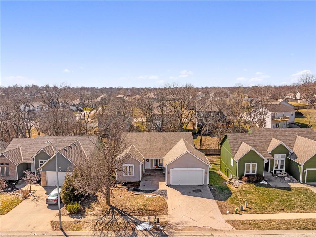 1128 N Jones Road Property Photo