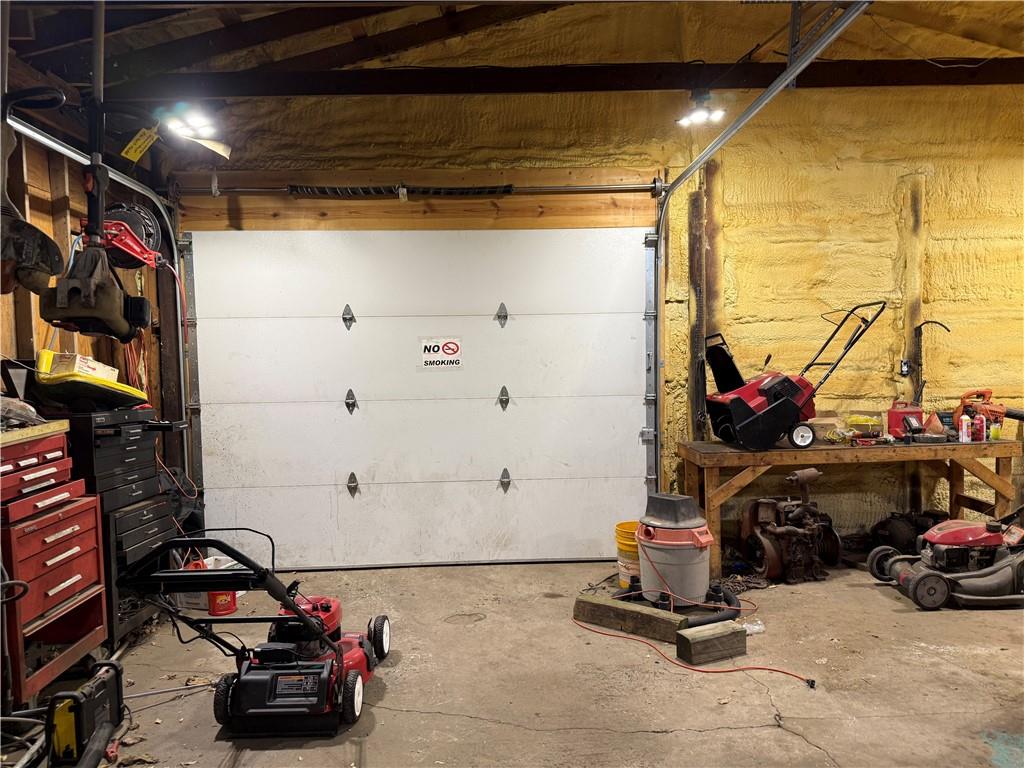 215 4th Street Property Photo 5