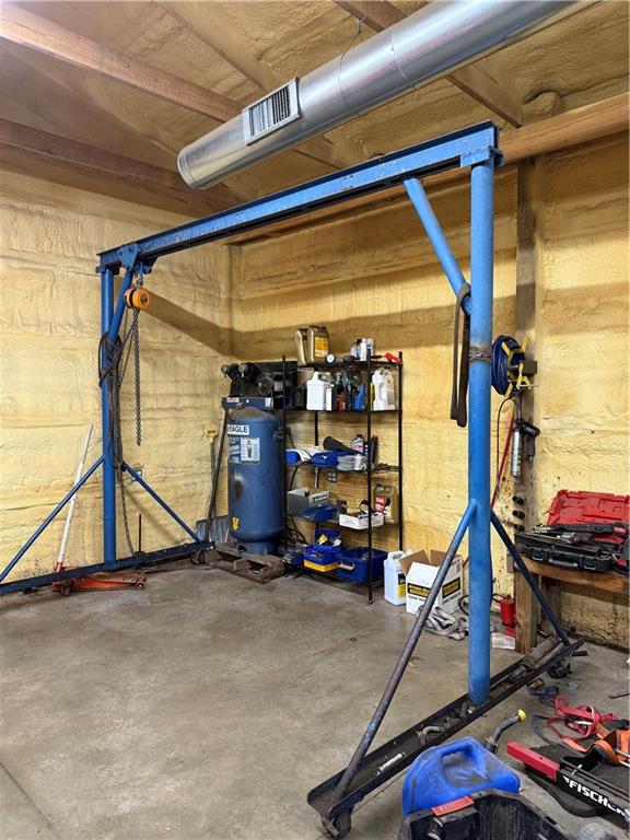 215 4th Street Property Photo 10