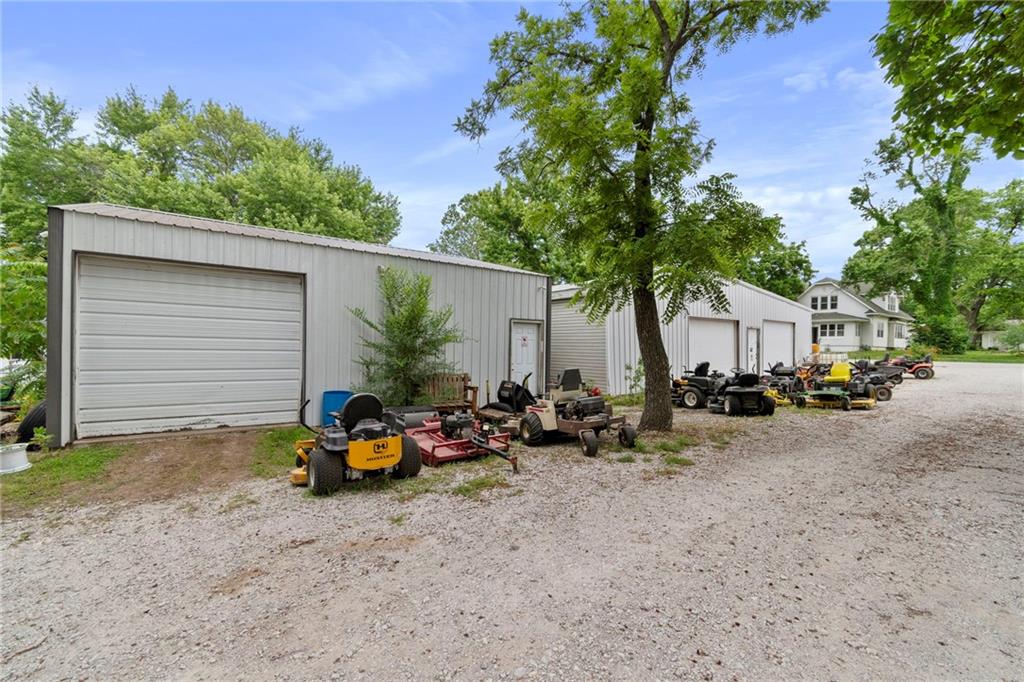 215 4th Street Property Photo 19