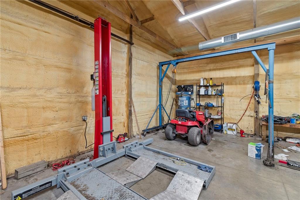 215 4th Street Property Photo 26