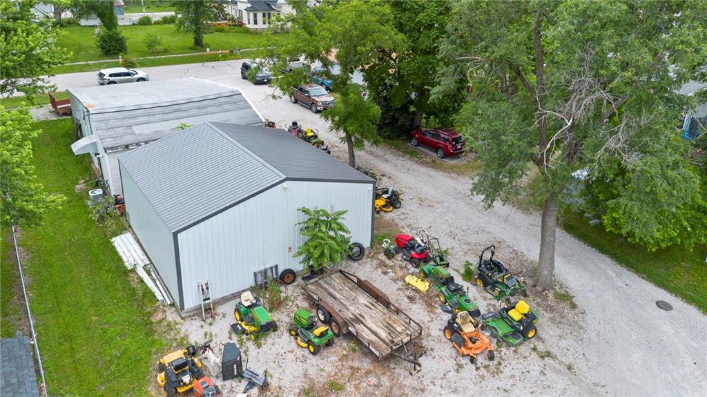 215 4th Street Property Photo 39