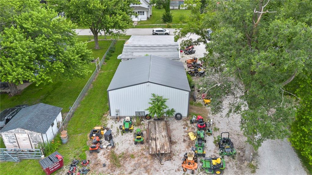 215 4th Street Property Photo 40