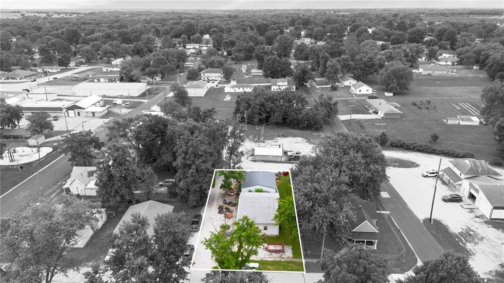 215 4th Street Property Photo 48