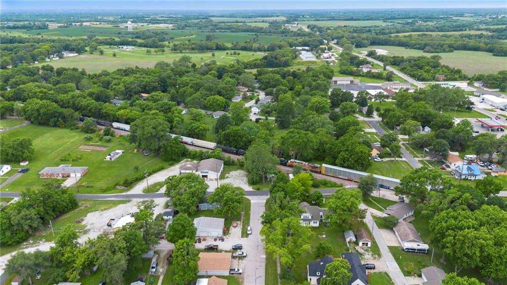 215 4th Street Property Photo 49