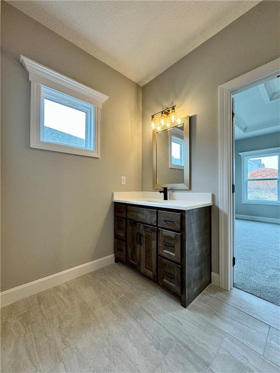 10101 N Oakland Avenue Property Photo 15