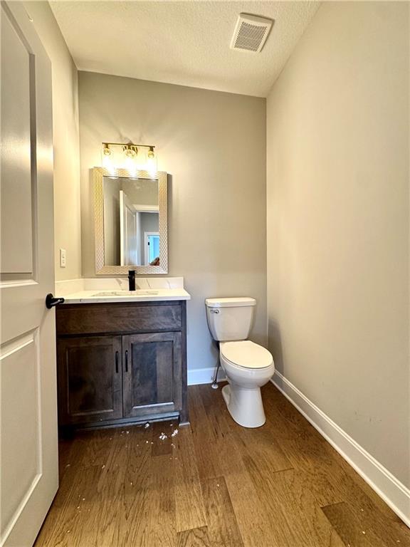 10101 N Oakland Avenue Property Photo 20