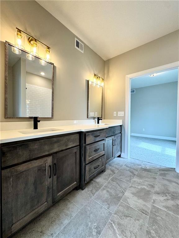 10101 N Oakland Avenue Property Photo 22