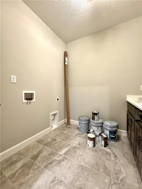 10101 N Oakland Avenue Property Photo 28