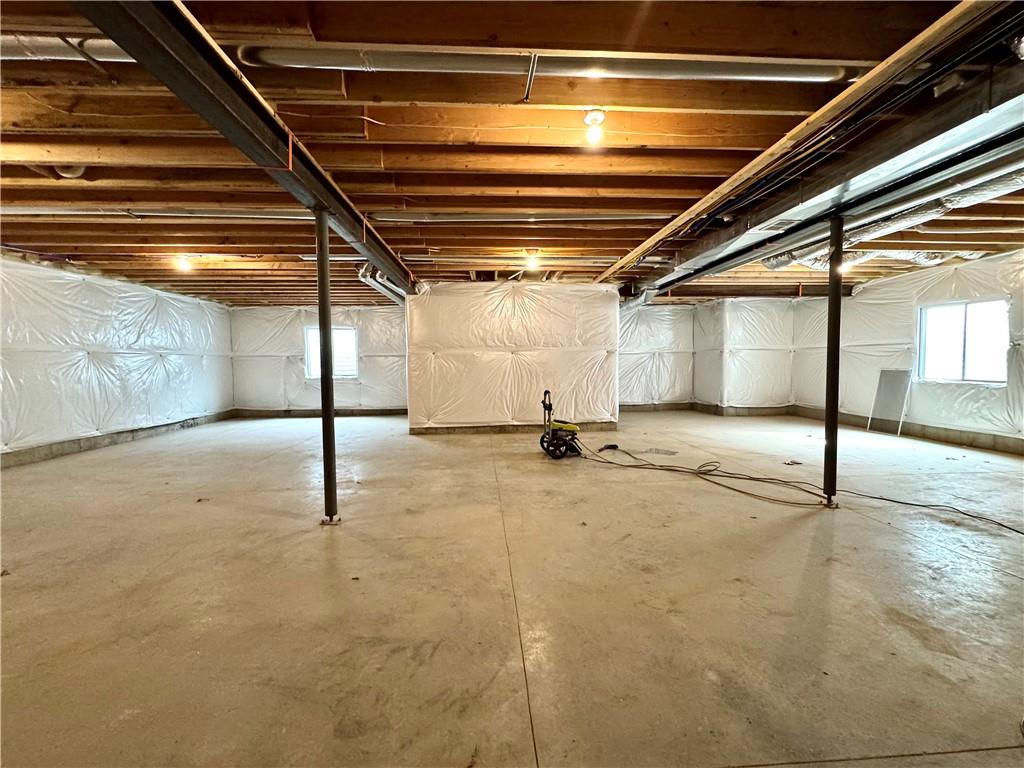 10101 N Oakland Avenue Property Photo 35