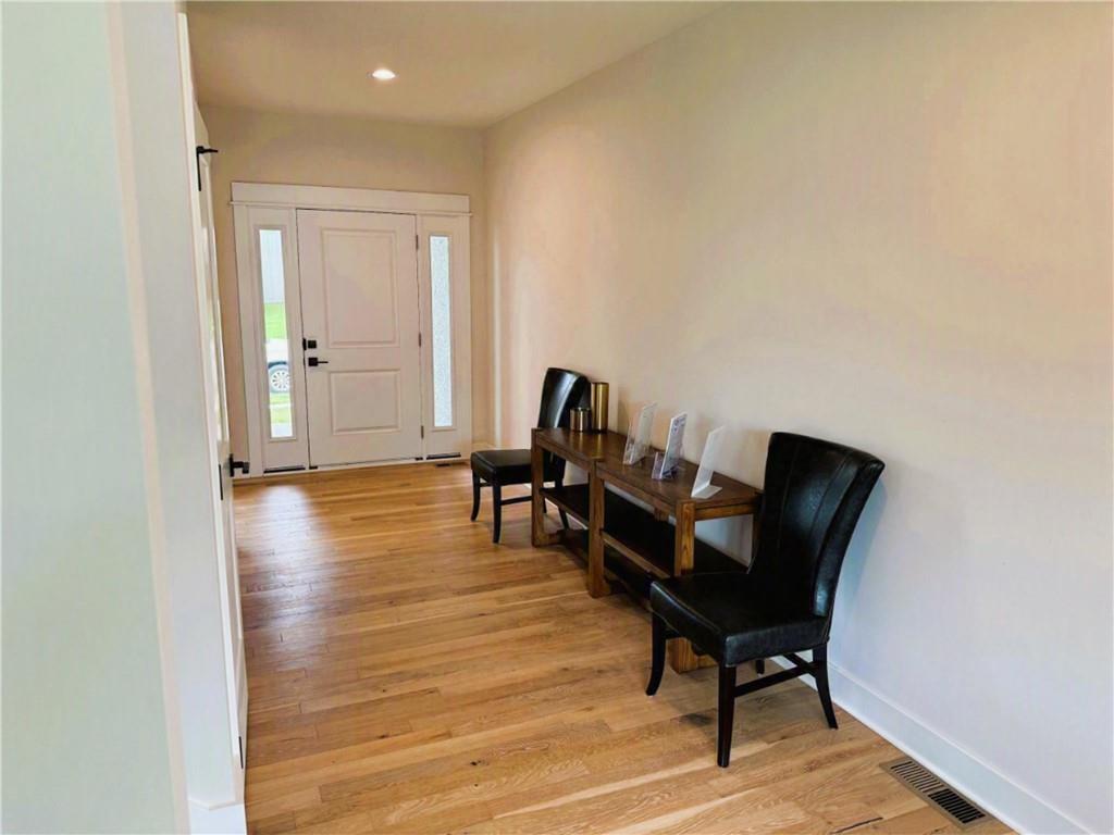23659 W 125th Terrace Property Photo 6