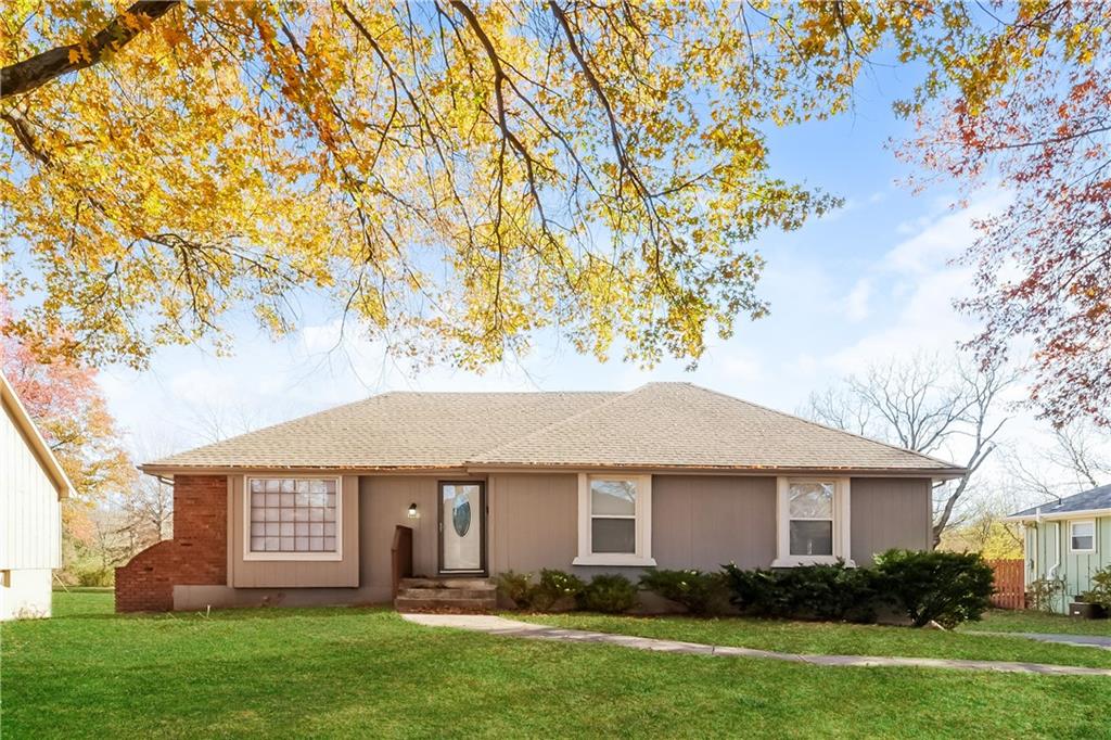 12605 Sycamore Avenue Property Photo